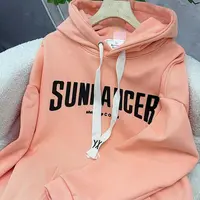 橘色羔羔绒字母印花甩帽卫衣