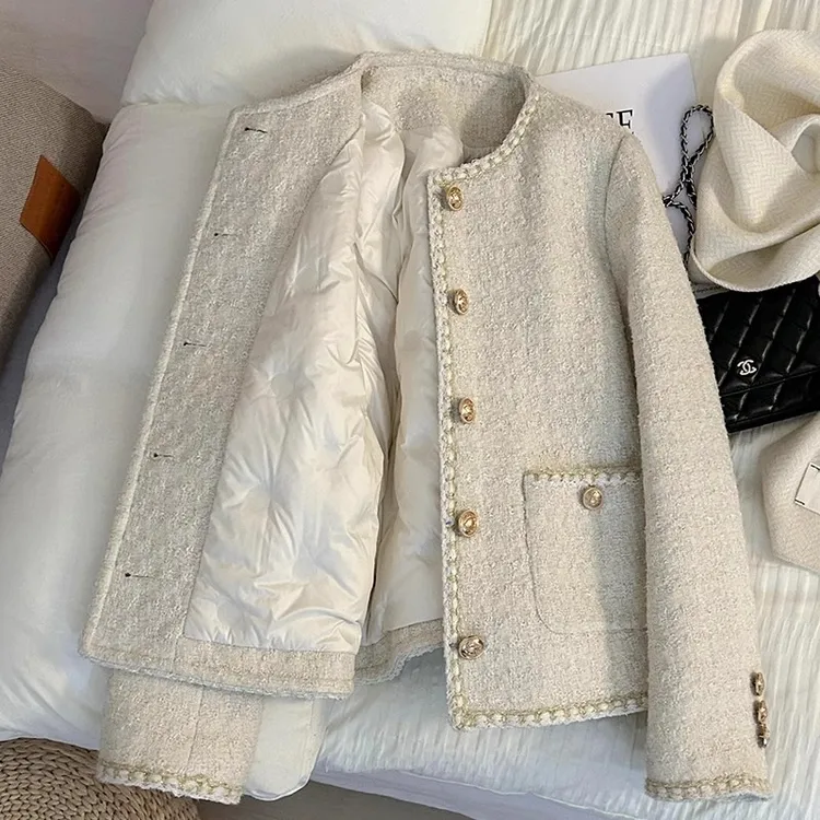 2024新款优雅白鸭绒服洋气小香风短外套女冬季高级感百搭上衣