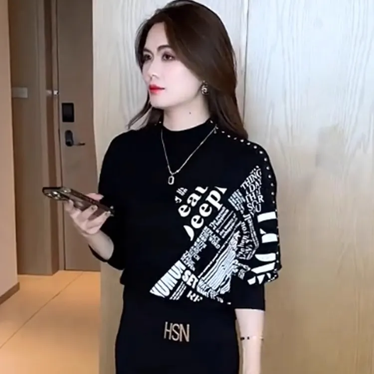 长袖T恤女2025秋冬新款时髦洋气蝙蝠袖小个子百搭半高领打底衫潮