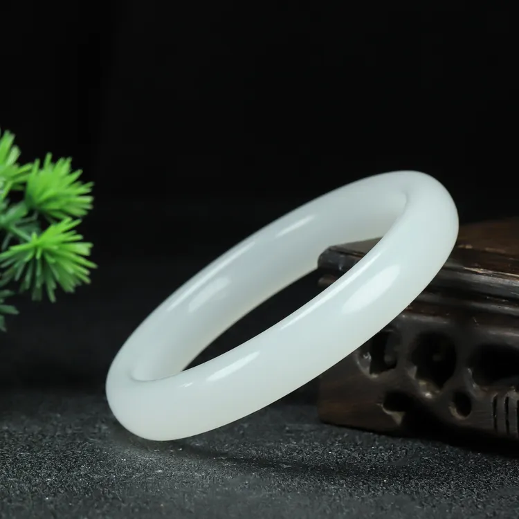 白月光 荔枝冻手镯 精美时尚百搭冰透女款