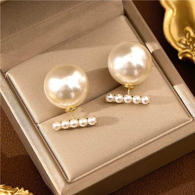 铜合金仿珍珠耳饰 小众设计感高级耳环法式轻奢复古耳饰耳钉E11