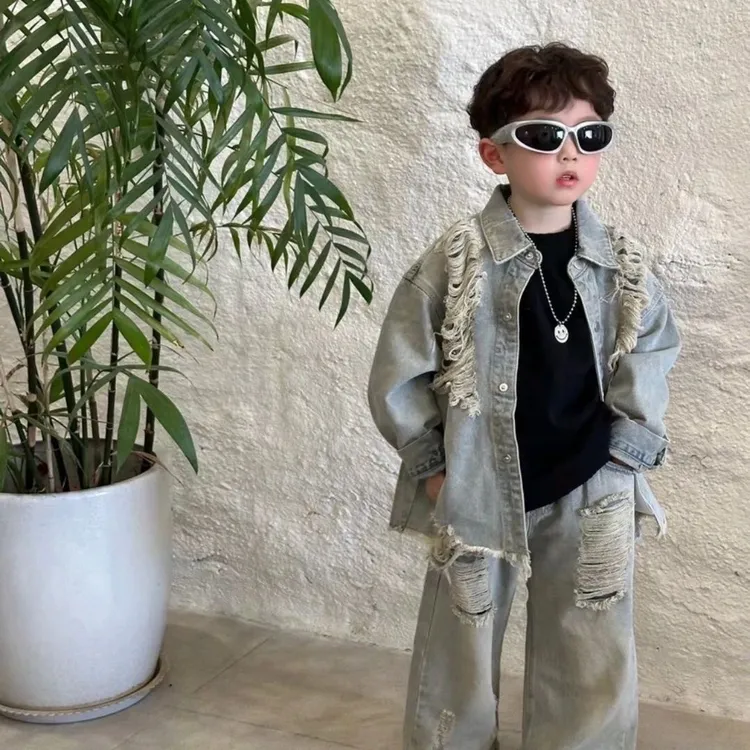 男童复古破洞2024款直筒牛仔裤套装美式新款宽松显瘦高腰拖地裤