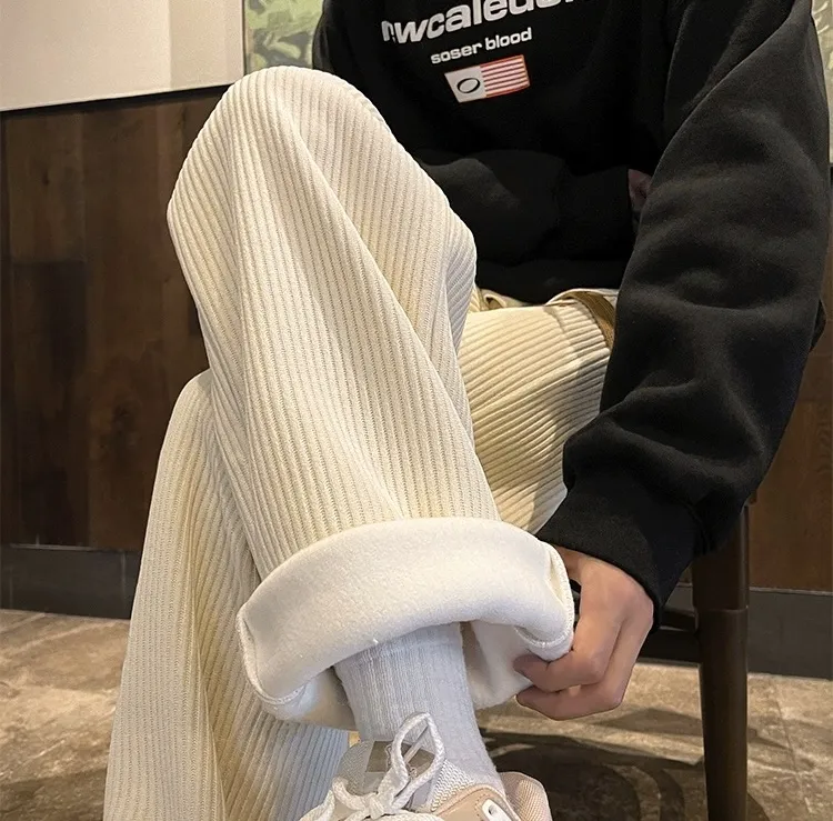 灯芯绒裤子男秋冬高级感加绒加厚百搭运动卫裤男雪尼尔直筒阔腿裤