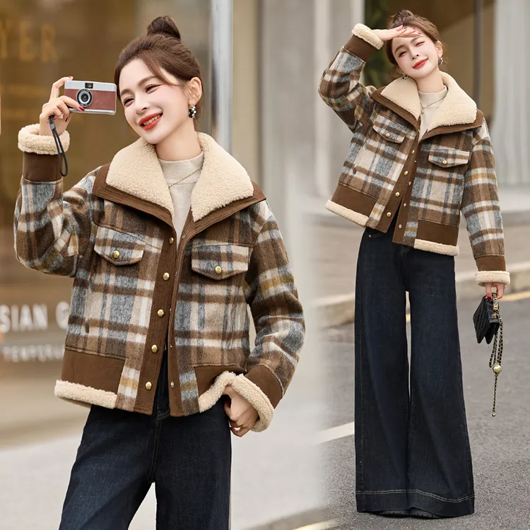 小个子韩版气质复古洋气时髦翻领短款格子白鸭绒羽绒服冬季爆款