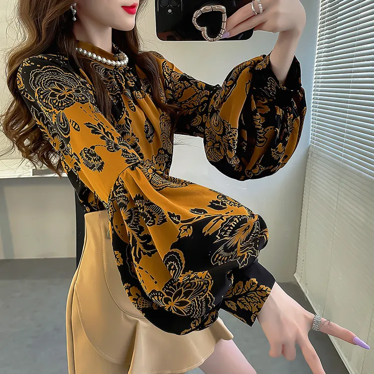 2024新款碎花衬衫秋装法式独特小上衣轻奢高级感宽松灯笼袖衬衣女