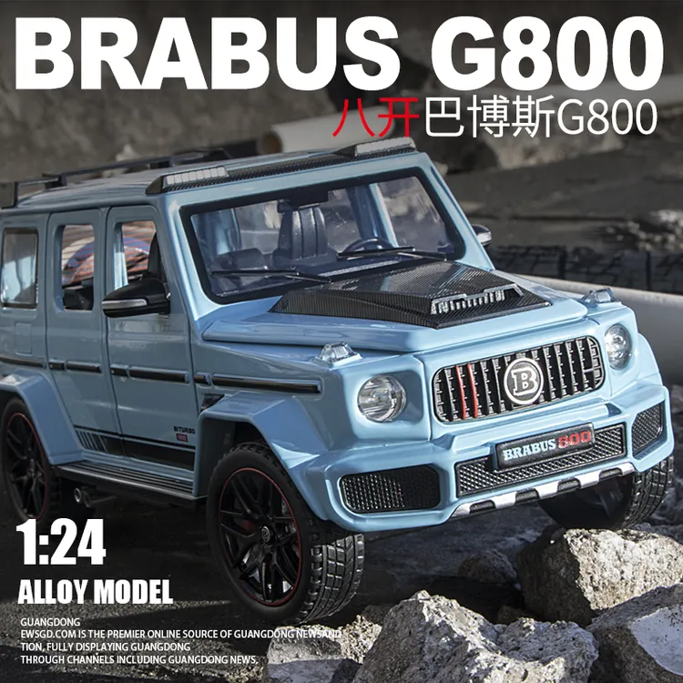 1:24巴博斯G800合金汽车模型 四轮避震前轮转向仿真声光回力车模