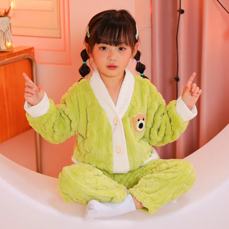 儿童睡衣男童珊瑚绒加绒加厚法兰绒秋冬季2024新款女童宝宝家居服