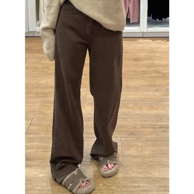 咖色牛仔裤女秋冬加绒大码复古阔腿直筒裤胖mm显瘦美拉德棕色裤子