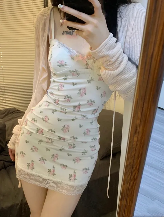 情侣内衣小碎花撞色蕾丝拼接性感低胸纯欲风吊带包性感睡衣短裙