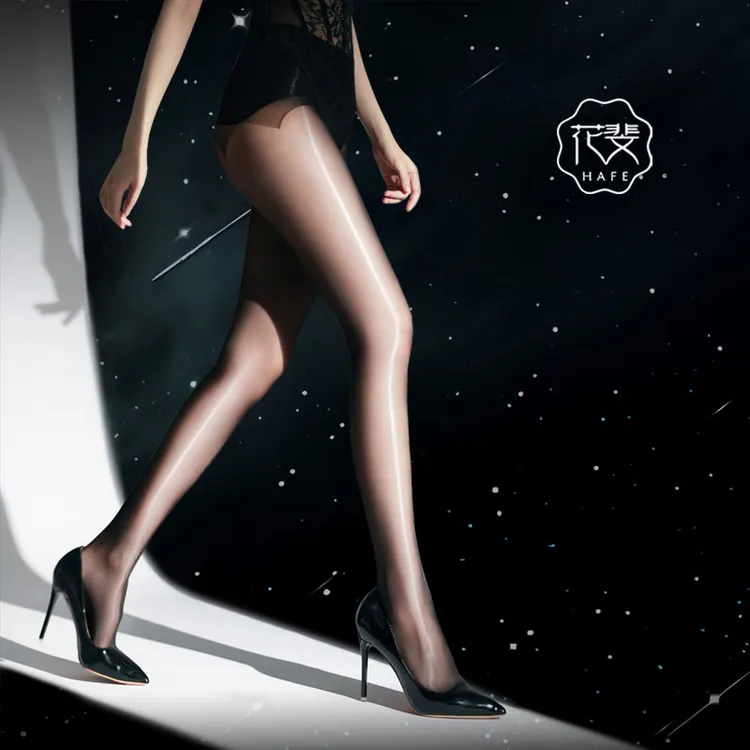 新品【星河】钜惠无缝裆油亮超薄高透黑丝袜丝滑高弹性感马油柔软