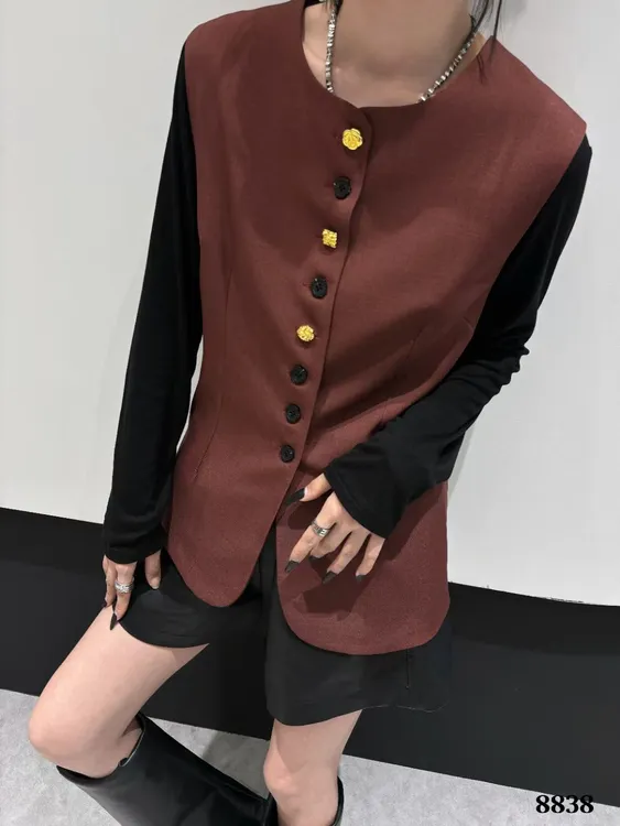 2024秋新款单排扣马甲女 收腰气质百搭无袖外套马甲上衣潮8838