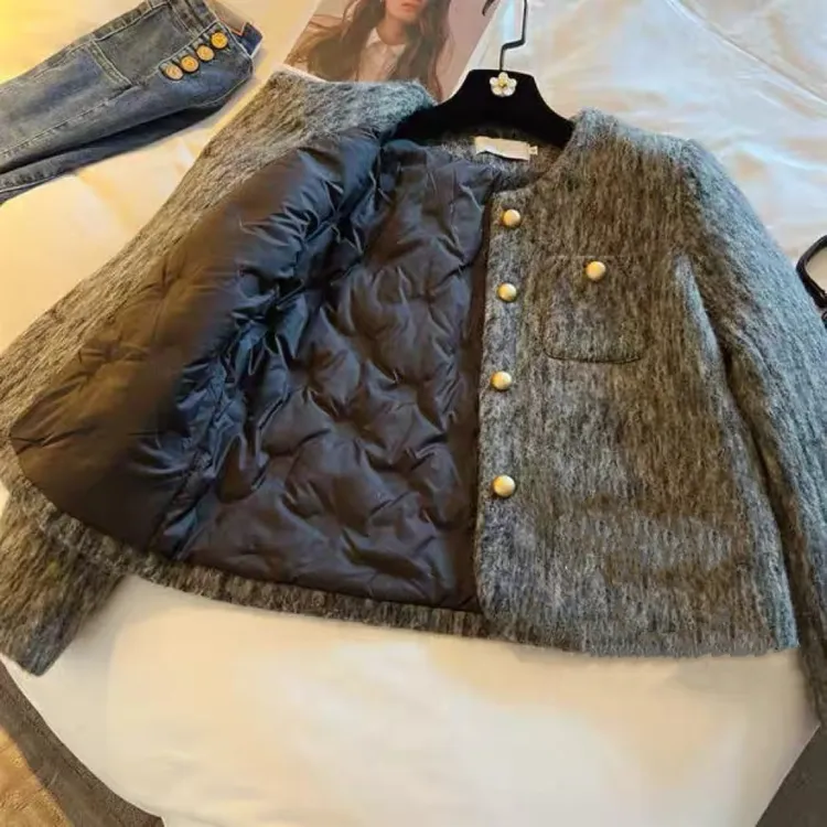 【xlj】气质灰色小香风外套女洋气圆领单排扣短长袖保暖女呢子上衣