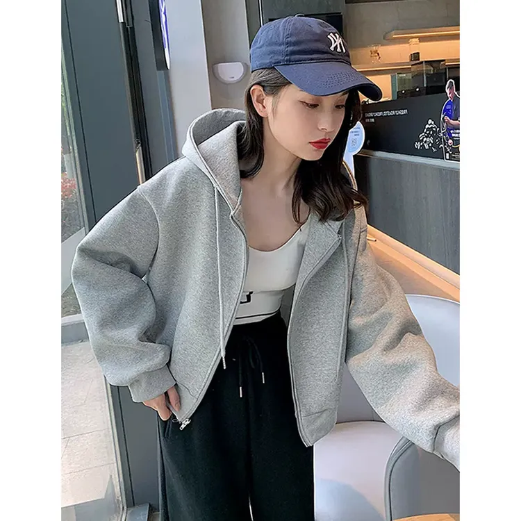 灰色卫衣女小个子短款外套秋季2025新款韩版宽松连帽加绒拉链开衫