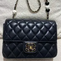 95新 Chanel/香奈儿 CHANEL 方胖子 珐琅扣 黑白/JW0844