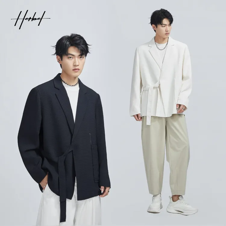 HERBEL/黑白2024秋季潮流小西装外套休闲时尚西服舒适宽松简约潮 