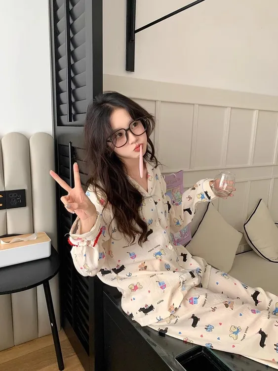 韩版ins少女甜美可爱卡通小狗印花睡衣女春秋少女长袖长裤家居服