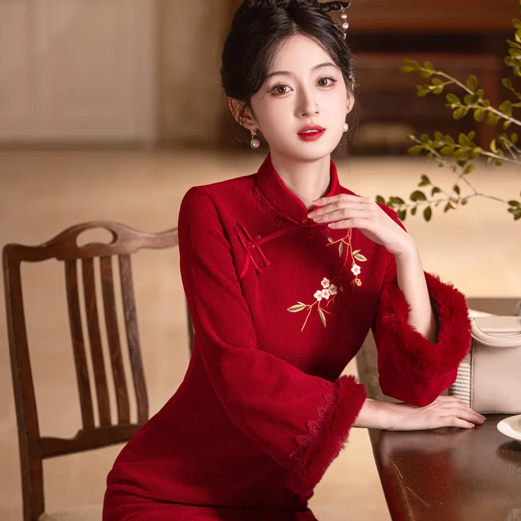 红色旗袍秋冬新中式订婚敬酒服结婚复古改良气质拜年服小个子保暖