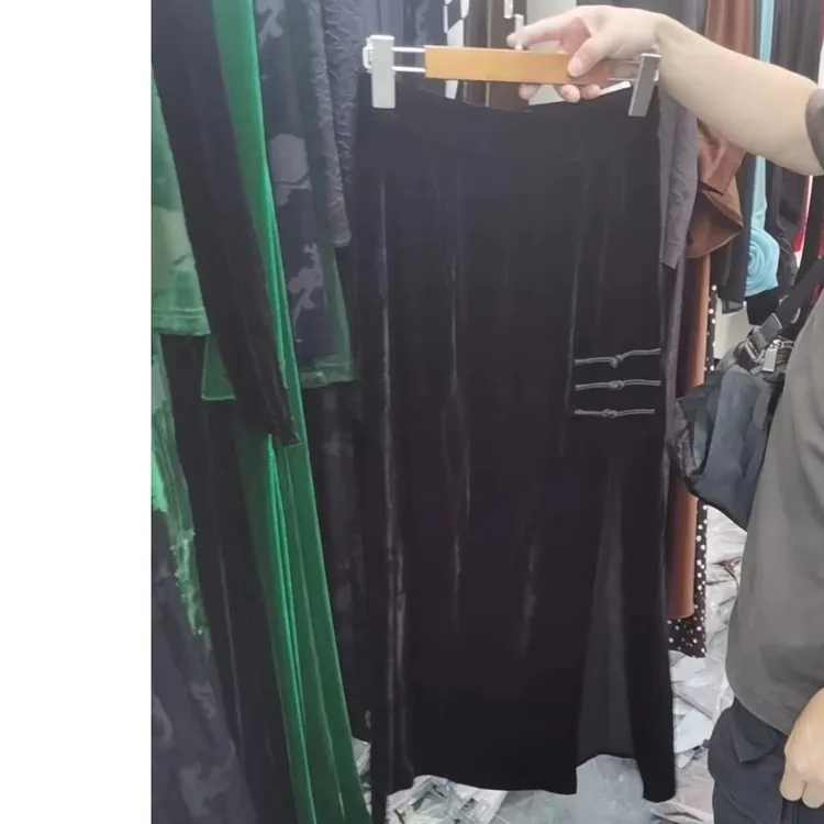 国风复古盘扣真丝绒开叉女装半身裙秋冬季休闲半身裙金丝绒半身裙