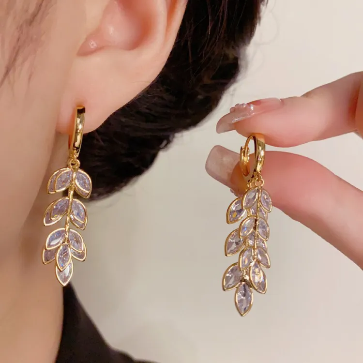 铜合金合成锆石耳饰 时尚大气轻奢麦穗锆石超闪流苏吊坠耳环044