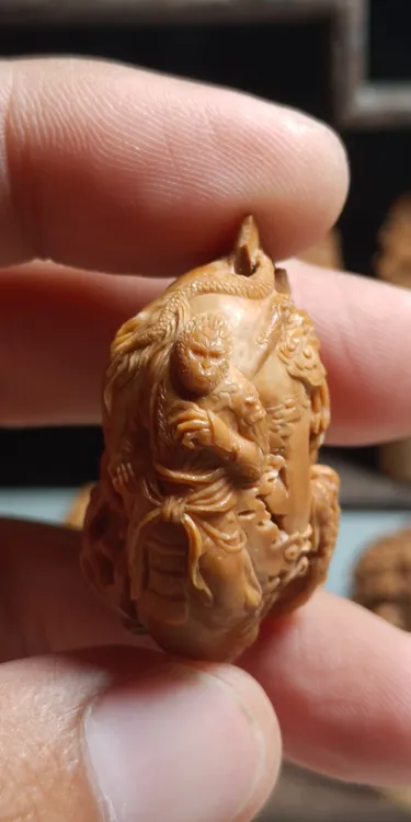 风味纯手工核桃雕刻~天命人大战亢金龙