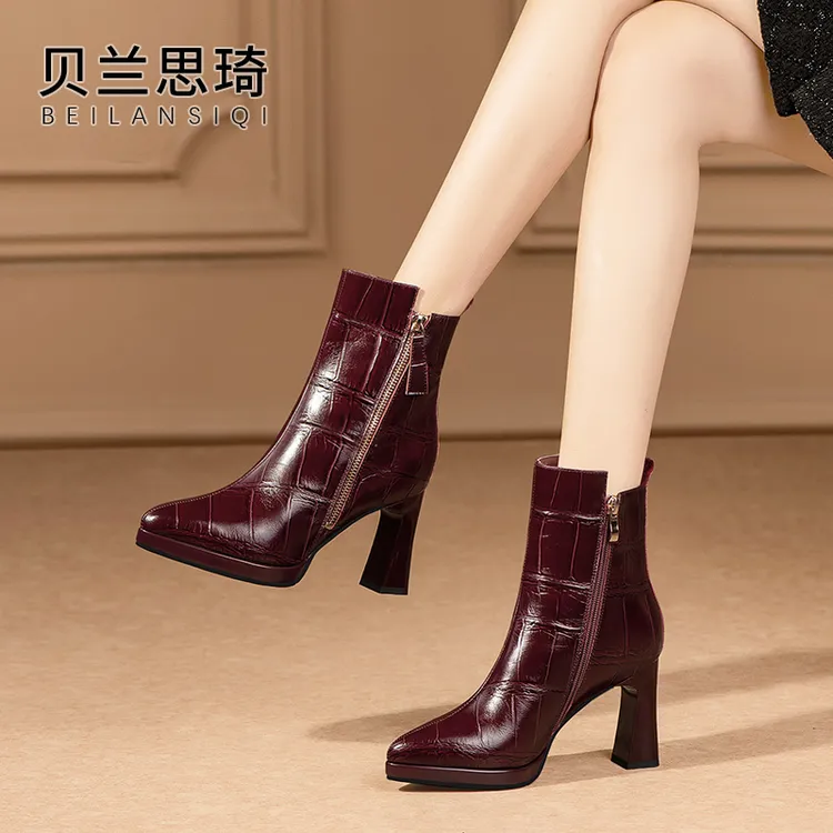 真皮尖头厚底粗跟短靴女秋冬新款防水台高跟骑士马丁靴子5771