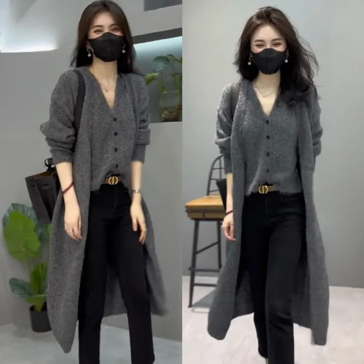 中长款毛衣开衫外套气质显瘦两件套时尚网红百搭微喇秋冬长袖风衣
