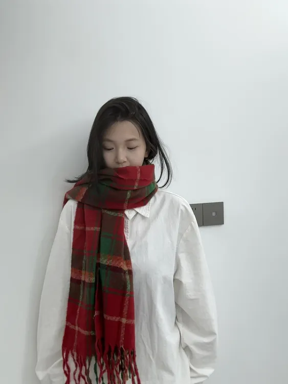 节日氛围感红色格纹围巾女冬季韩版日系保暖加厚圣诞礼物