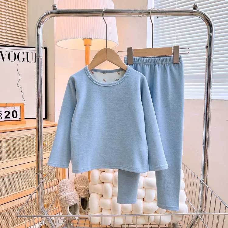 儿童蚕丝德绒加厚保暖套装男女童秋冬款内穿无骨自发热温变套装