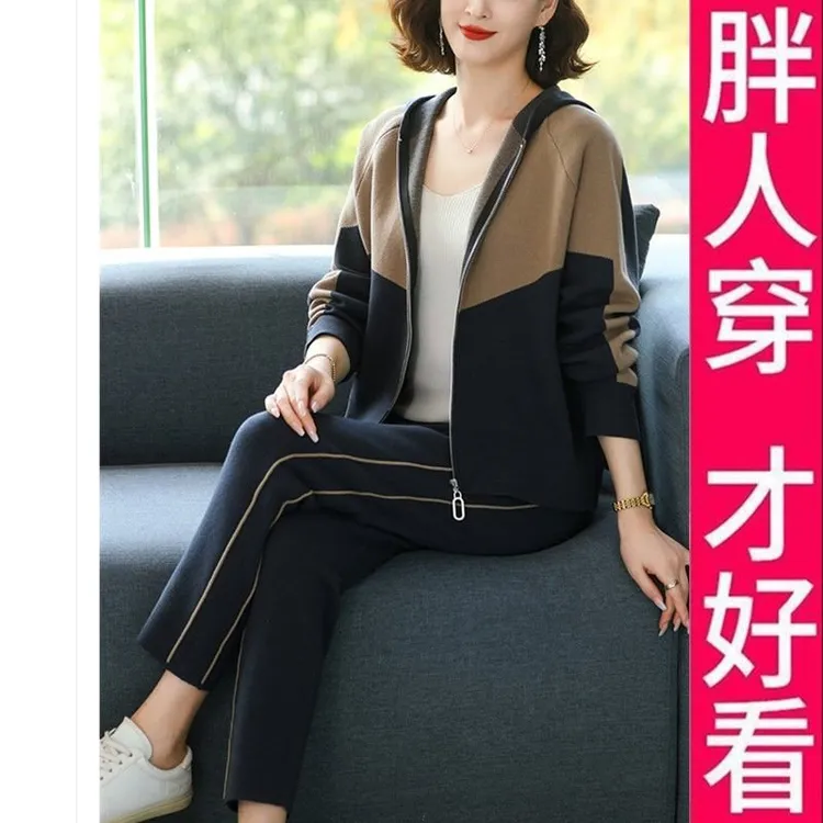 200斤高档大码妈妈春装2025新款运动服套装中老年女外套休闲上衣