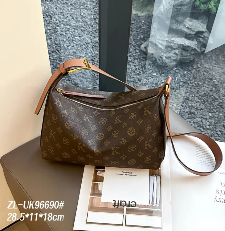 优库迪斯UK女包爆款饺子包高品质轻奢复古时尚单肩斜挎包96690