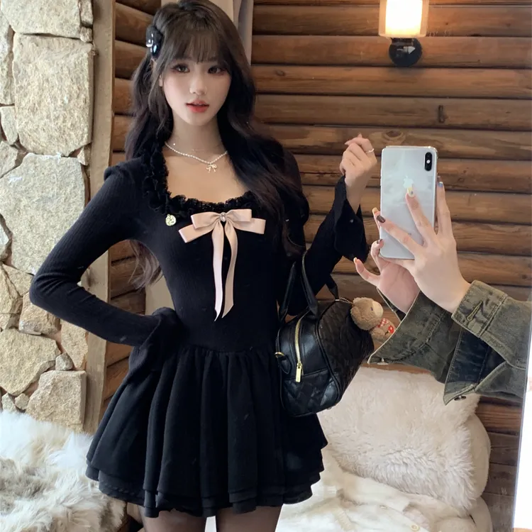 越韩小鱼 香榭芭蕾 富家千金感连衣裙女秋季黑色纯欲显瘦蓬蓬短裙