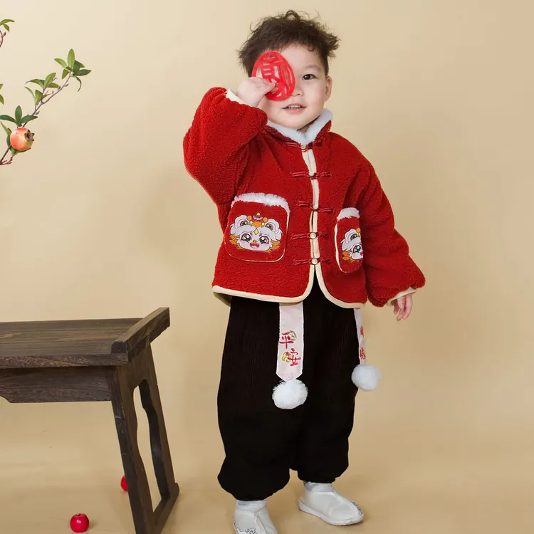 儿童拜年服男童中国风唐装女宝喜庆过年宝宝2026冬季生日周岁礼服