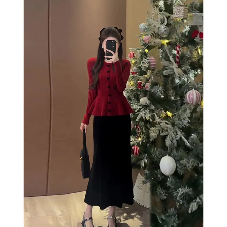 春季韩版气质收腰显瘦圆领针织衫遮肉高腰鱼尾裙女2026年新款套装