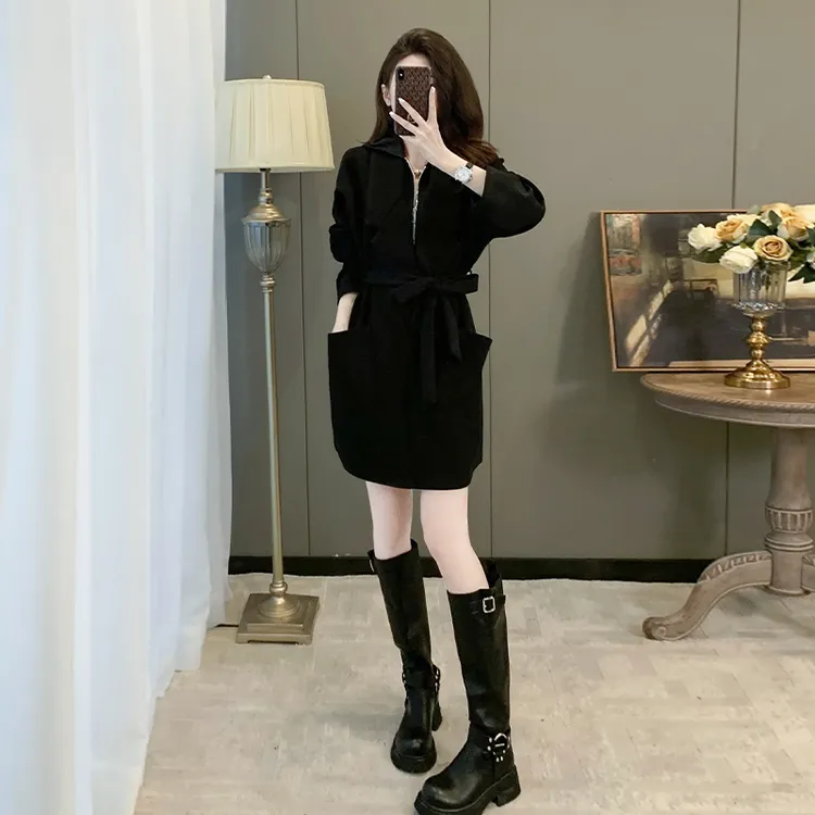 赫本风黑色连衣裙气质高级感女装收腰显瘦裙子时尚设计感小黑裙