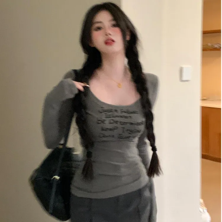 2025春秋新款甜酷休闲辣妹修身大U领打底衫长袖T恤上衣女百搭显瘦