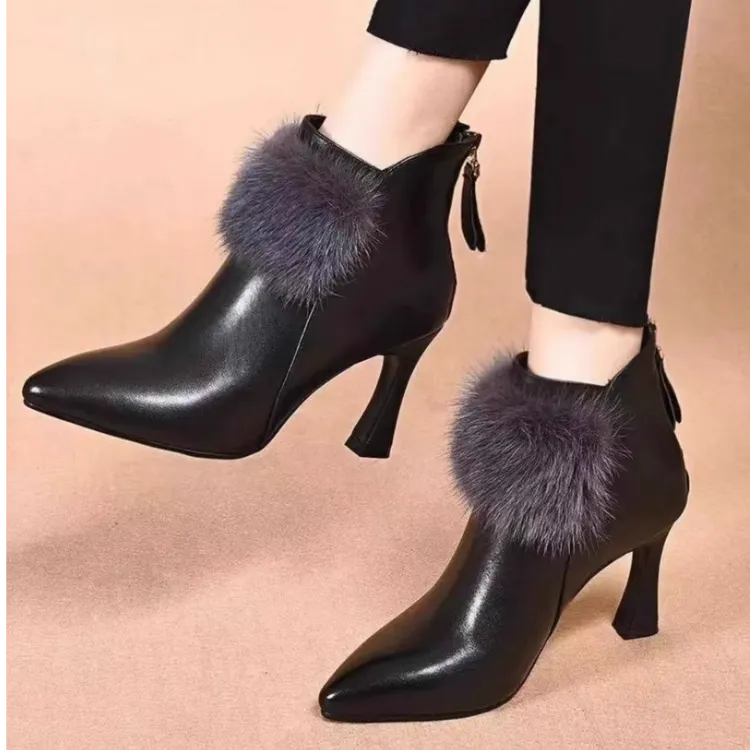 品牌细跟短靴女2024新款毛毛软底尖头加绒时尚仙女高跟百搭棉靴子