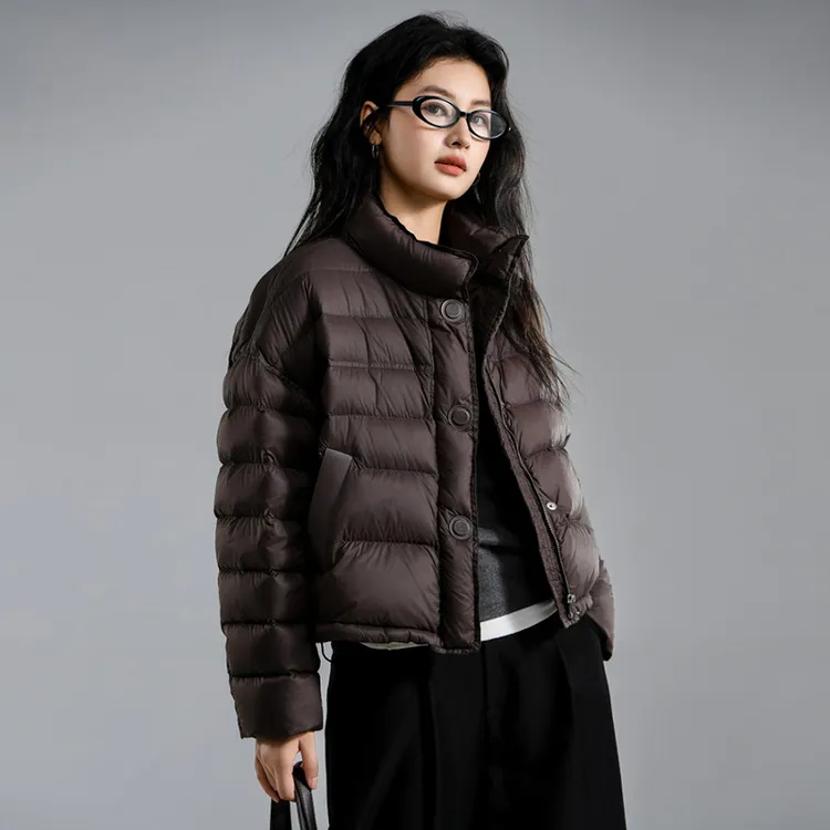 短款羽绒服女2025年冬装新品时尚简约纯色百搭小个子立领保暖外套