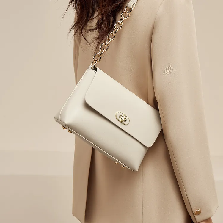 金狐狸包包女轻奢高级爆款时尚小方包手机包女士单肩女式斜挎