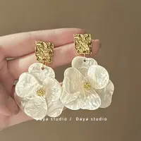 合金亚克力耳饰 花间月！亚克力花朵耳环！法式复古高级小众耳钉94