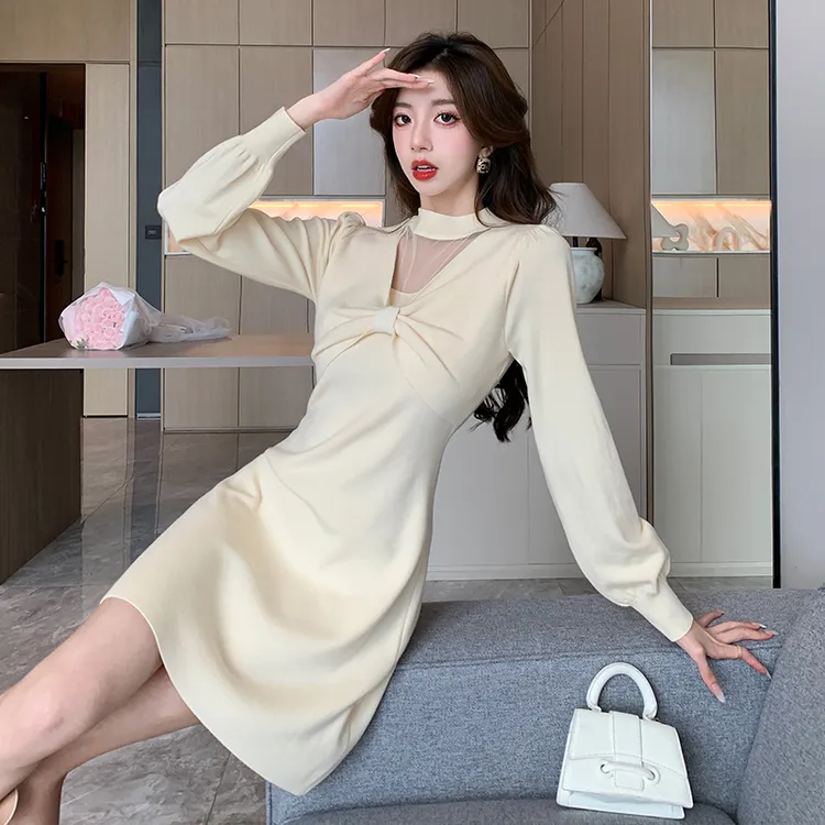 冬季穿搭新款设计感蝴蝶结缕空针织连衣裙子女减龄温柔风毛衣打底