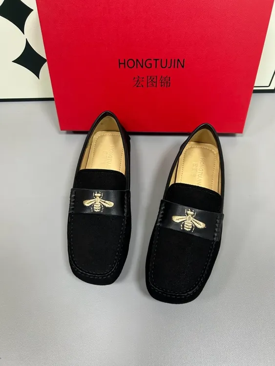 HONGTUJIN男士休闲时尚百搭透气黑色潮流经典商务软底真皮豆豆鞋