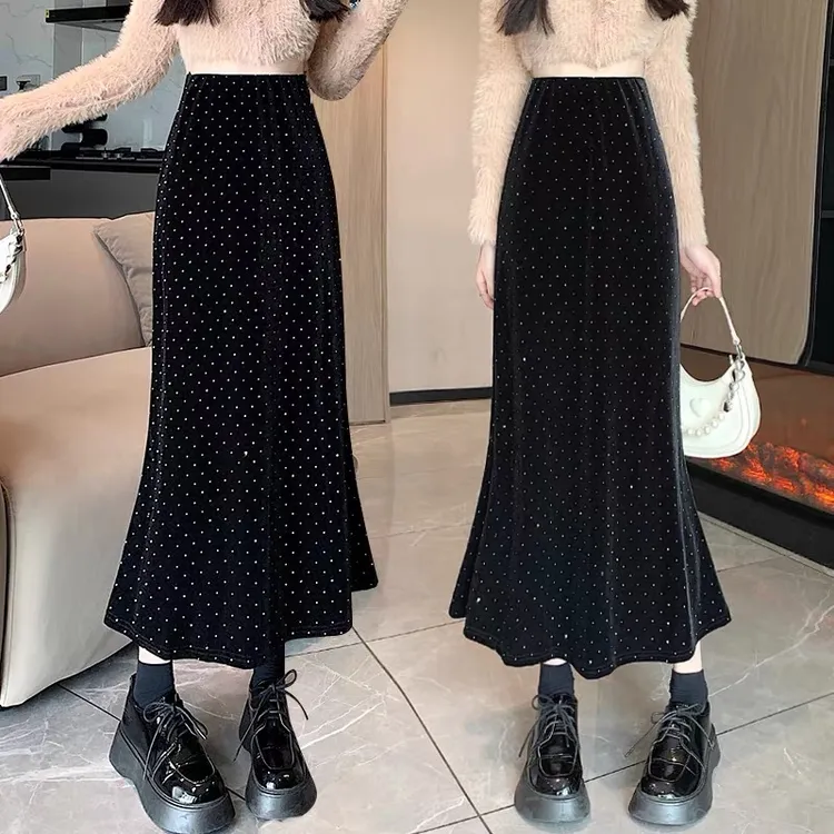 黑色高级韩版垂感半身裙女2025秋款丝绒包臀A字裙高腰烫钻鱼尾裙
