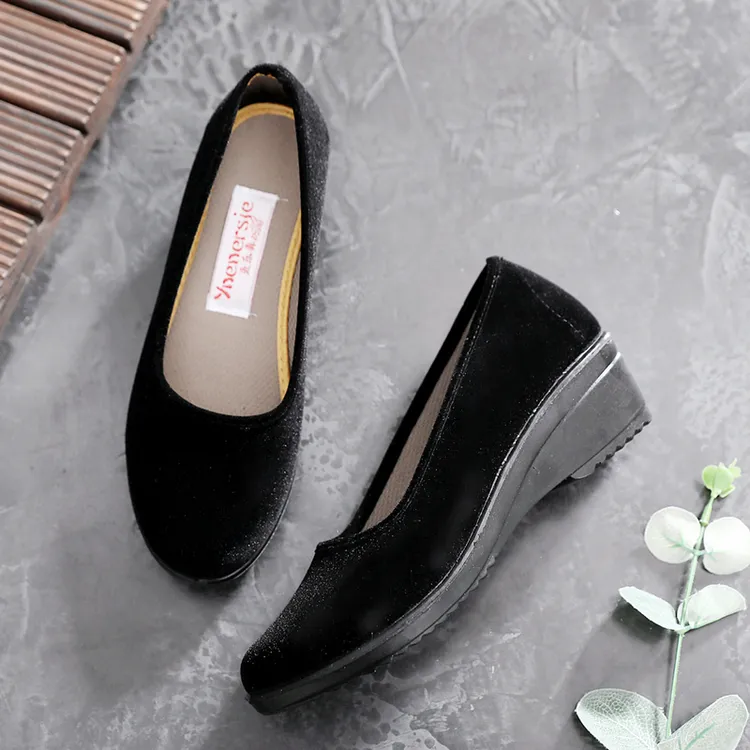 浅口坡跟增高底布鞋单鞋工作鞋黑布鞋妈妈女款鞋软底广场舞老北京