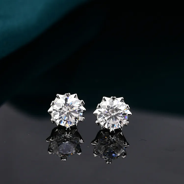 925银莫桑石耳饰 雪花耳钉女士时尚50分到1ct简约经典女款结婚