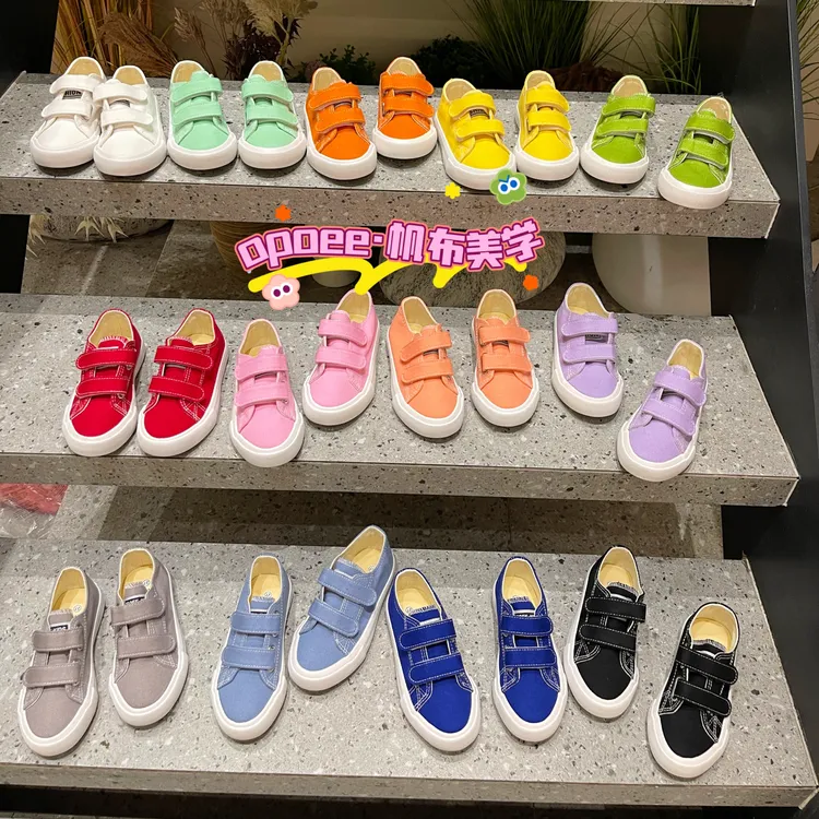 儿童低帮魔术贴休闲帆布鞋软底韩版潮流小童学步鞋幼儿园小白鞋