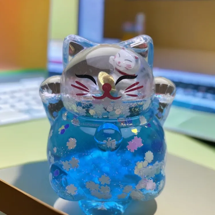 可爱创意流沙夜光招财猫摆件家居摆件装饰品元宝装饰品摆件发光