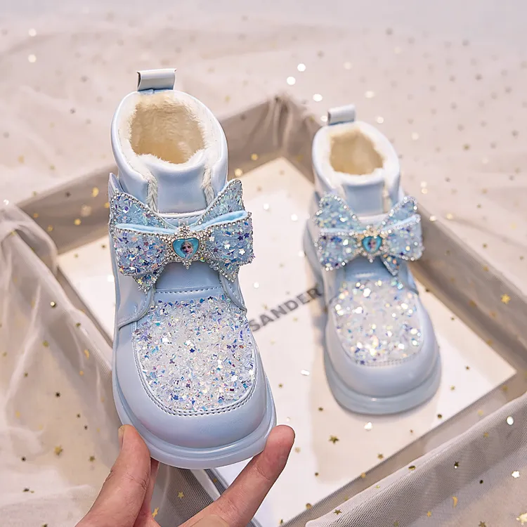 加绒女童短靴公主靴2025冬季儿童马丁靴软底保暖宝宝棉靴女孩靴子