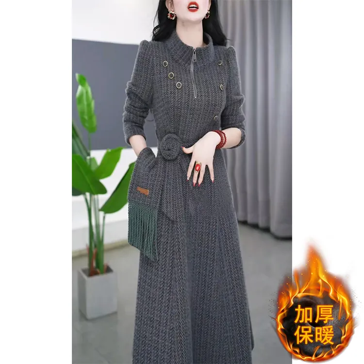 气质十三行长袖加厚连衣裙女2024秋冬新款配大衣妈妈套装显瘦裙子