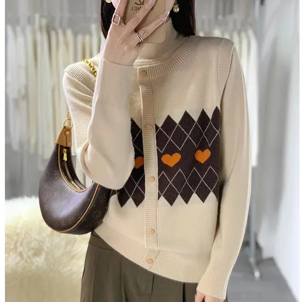 半高领打底衫女2025新款内搭毛衣女爱心提花假两件针织衫上衣J025