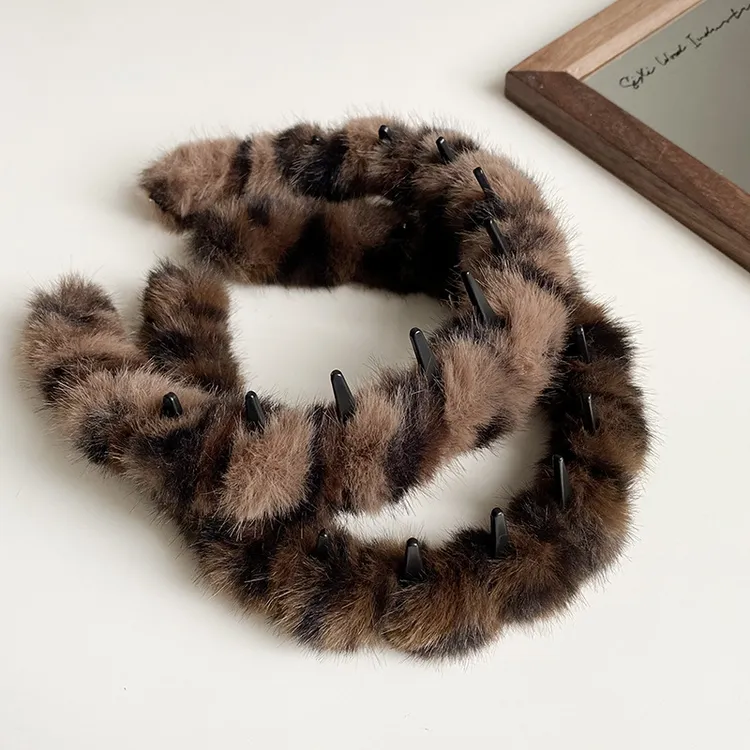 韩系复古豹纹带齿毛绒发箍女防滑洗脸发卡头箍秋冬时尚感毛毛发卡